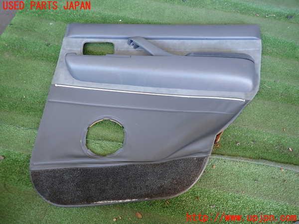 2UPJ-14491294]ランクル80系(FZJ80G)右後ドア内張り 【ジャンク品】 中古_m0001.jpg