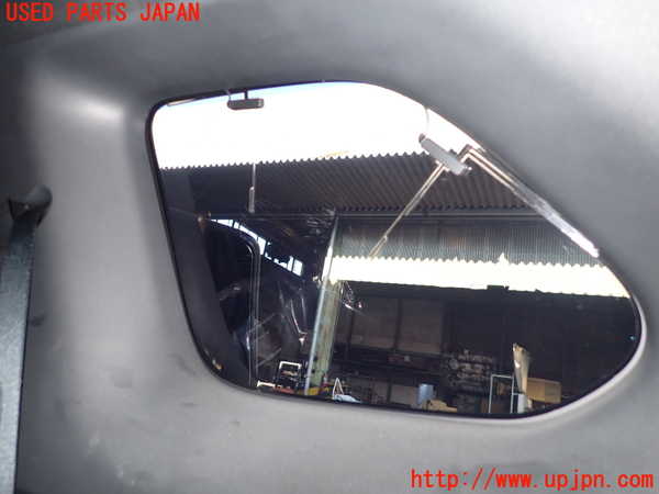 5UPJ-14501380]アウトランダーPHEV(GG3W)右クォーターガラス (43R-007953 M2L3) 中古_m0003.jpg