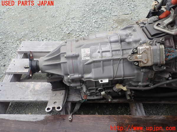 1UPJ-14563010]レクサス・IS300h(AVE30)ミッション AT 2AR-FSE 中古_m0003.jpg