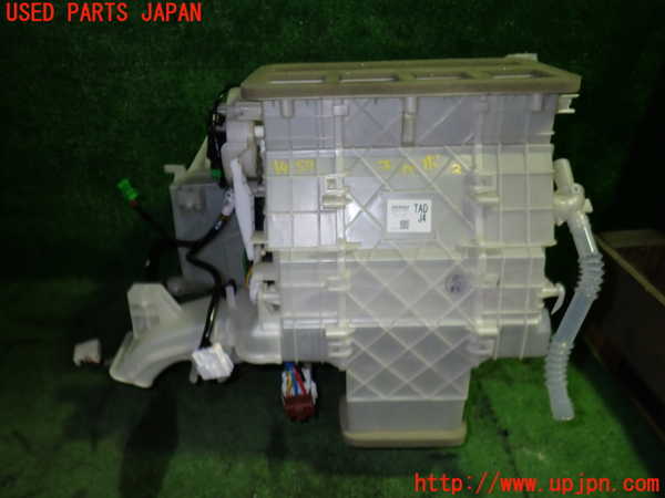5UPJ-14576082]ステップワゴン スパーダ ハイブリッド(RP5)エバポレーター2 (フロント) 中古_m0001.jpg