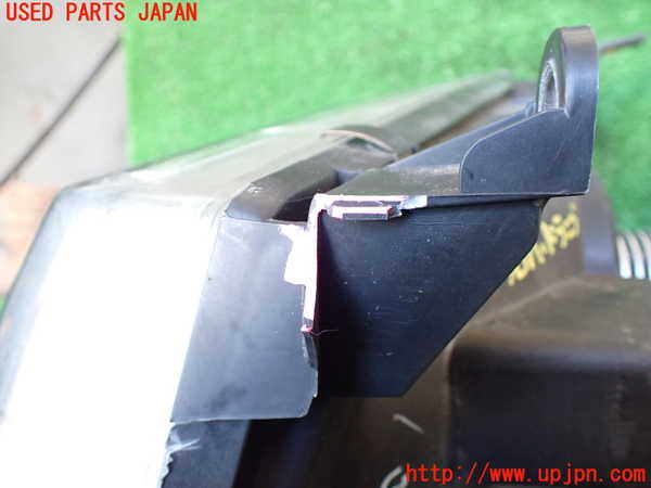 1UPJ-14581130]ランクル100系(HDJ101K)右ヘッドライト ハロゲン 中古_m0003.jpg