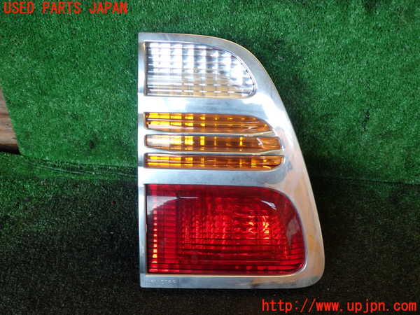 1UPJ-14581552]ランクル100系(HDJ101K)左リアフィニッシャー 中古_m0001.jpg
