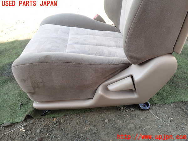 5UPJ-14587065]ランクル100系(HDJ101K)助手席シート 中古_m0004.jpg