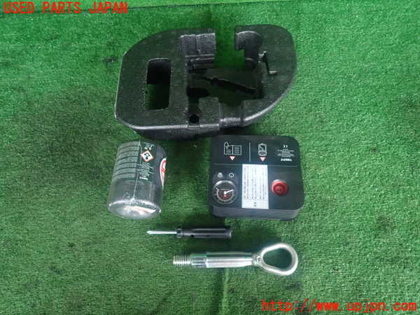 2UPJ-14617805]BMW ミニ(MINI)クーパーSD(XT20M)(F55)車載工具 中古_m0001.jpg