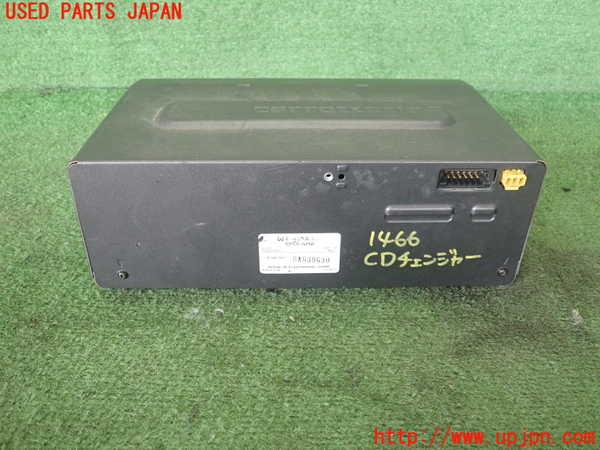 2UPJ-14666505]スカイライン(HCR32)(R32系 1993y 後期)CDチェンジャー 中古_m0003.jpg