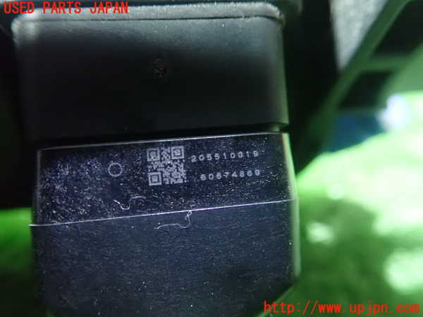 5UPJ-14686680]レクサス・RC300h(AVC10)バックカメラ 中古_m0002.jpg