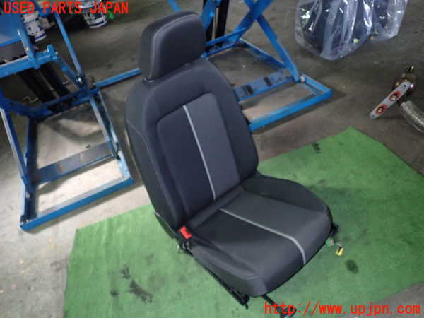 5UPJ-14697065]アウディ・A1 スポーツバック(GBDKL)助手席シート 中古_m0001.jpg