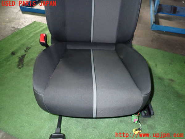 5UPJ-14697065]アウディ・A1 スポーツバック(GBDKL)助手席シート 中古_m0003.jpg