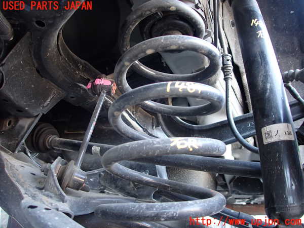 5UPJ-14815100]CX-5(KF2P)右リアスプリング 中古_m0001.jpg