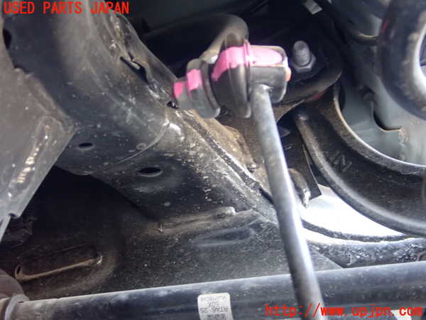 5UPJ-14815445]CX-5(KF2P)リアスタビライザー 中古_m0002.jpg