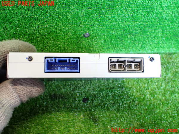 5UPJ-14826660]CX-5(KF2P)TVチューナー 中古_m0003.jpg
