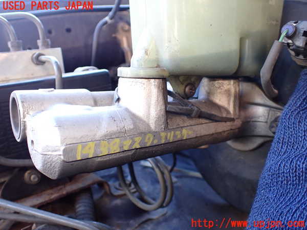 5UPJ-14884050]ハイラックスサーフ(KDN185W)ブレーキマスターシリンダー 中古_m0003.jpg