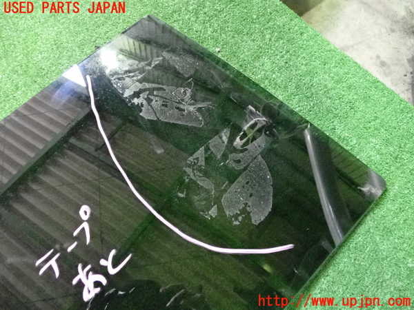 2UPJ-14911298]ヴェゼル(RV3)右後ドアガラス 中古 AGC M2L3 43R-007953_m0002.jpg