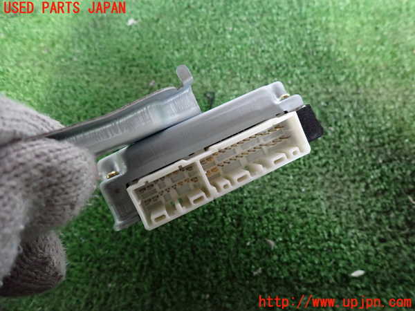 2UPJ-14956125]ハイラックスサーフ(VZN185W)ABSコンピューター 中古_m0004.jpg