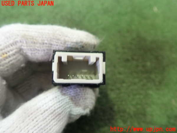5UPJ-14996311]アウトランダーPHEV(GG3W)スイッチ6 (ステアリングヒーター) 中古_m0002.jpg