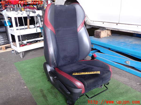 5UPJ-15027035]WRX STI A型 (VAB)運転席シート 中古_m0001.jpg