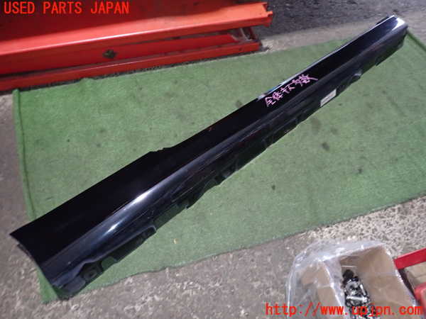2UPJ-15051390]BMW 335i クーペ(KG35)(E92)右サイドステップ 中古_m0001.jpg