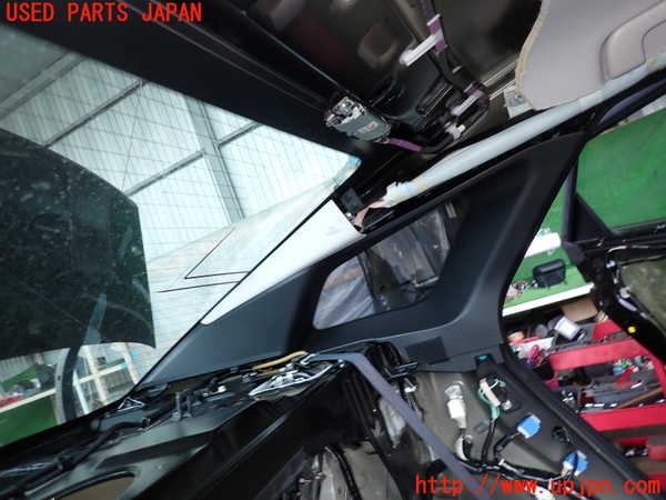 5UPJ-15077680]MIRAI(ミライ)(JPD10)左リアピラートリム 中古_m0001.jpg