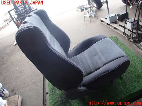 5UPJ-15107065]ランクルプラド(KZJ78W)助手席シート 中古_m0003.jpg