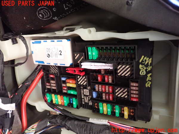 1UPJ-15146741]BMWアルピナ・D5 S リムジン オールラッド(5U20 G30)ヒューズボックス1 中古_m0001.jpg
