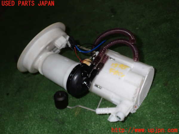 5UPJ-15162510]BMW M135i F20 (1B30)燃料ポンプ 中古_m0001.jpg