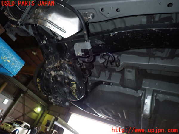 5UPJ-15185380]ノア(ヴォクシー)(ZRR80G)リアアクスルビーム 中古_m0004.jpg