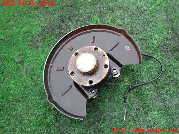 5UPJ-15194305]アルファロメオ・156 GTA(932AXB)左リアナックルハブ 中古_m0001.jpg