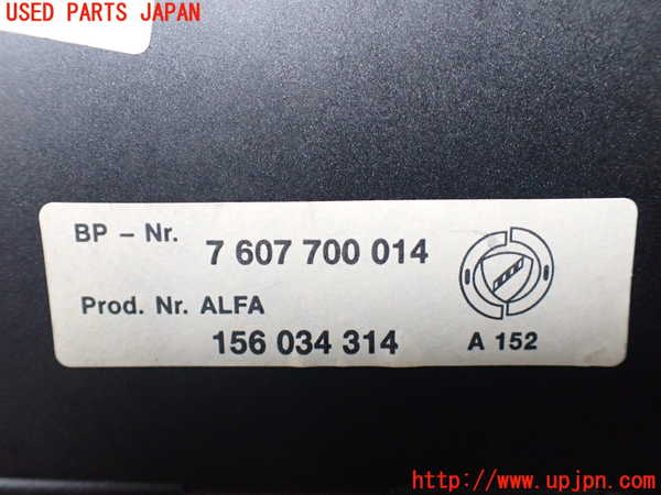 1UPJ-15196505]アルファロメオ・156 GTA(932AXB)CDチェンジャー 中古_m0005.jpg
