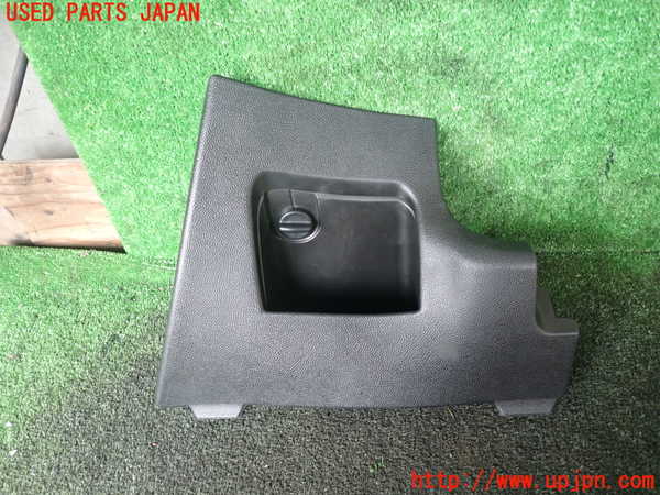 5UPJ-15197841]アルファロメオ・156 GTA(932AXB)小物入れ1 中古_m0001.jpg