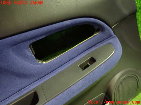 5UPJ-15221264]インプレッサ WRX-STi(GDB)左前ドア内張り 中古_m0002.jpg