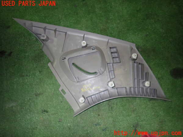 5UPJ-15227675]インプレッサ WRX-STi(GDB)右リアピラートリム 中古_m0004.jpg