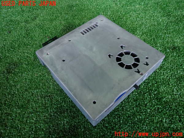 2UPJ-15236660]BMW アクティブハイブリッド5 F10(AH5)(FZ35)TVチューナー 中古_m0002.jpg