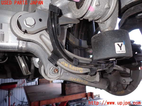 2UPJ-15245205]BMW アクティブハイブリッド5 F10 (AH5)(FZ35)右リアロアアーム2 中古_m0001.jpg