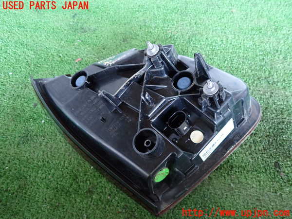 2UPJ-15251550]ポルシェ・カイエン S ハイブリッド(92ACGEA)右リアフィニッシャー 中古_m0002.jpg