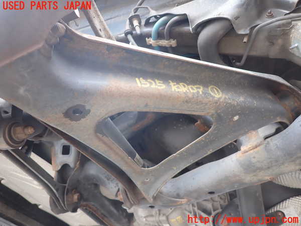 2UPJ-15255200]ポルシェ・カイエン S ハイブリッド(92ACGEA)右リアロアアーム1 中古_m0001.jpg