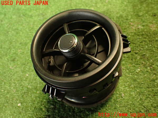 2UPJ-15267527]ジャパン タクシー(JPN TAXI)(NTP10)エアコン吹き出し口