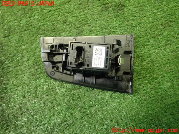 5UPJ-15346245]BMW 218d グランクーペ F40(7M20)左前パワーウィンドウスイッチ 中古_m0003.jpg