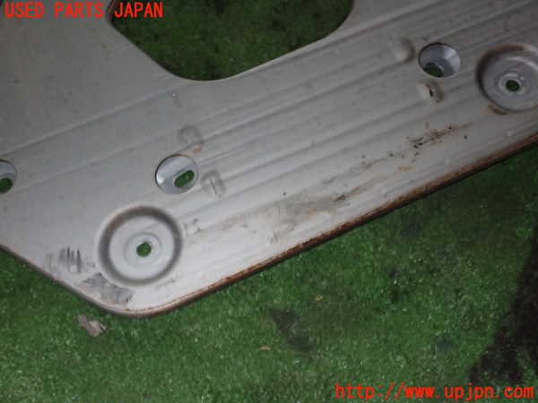 5UPJ-15351721]BMW Z4 E89 (LM25)アンダーカバー1 中古_m0002.jpg