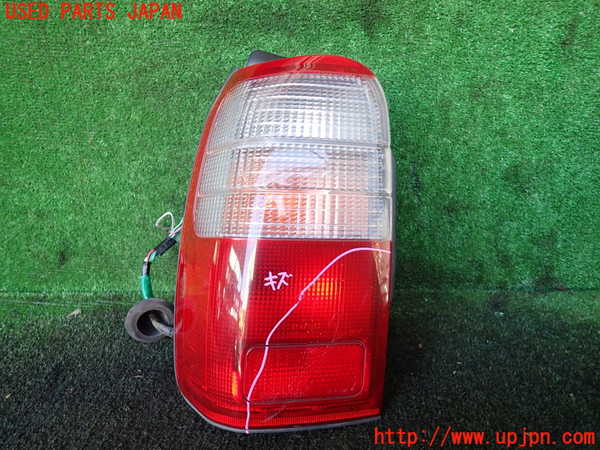 5UPJ-15361536]ハイラックスサーフ(VZN185W)左テールランプ 中古_m0001.jpg