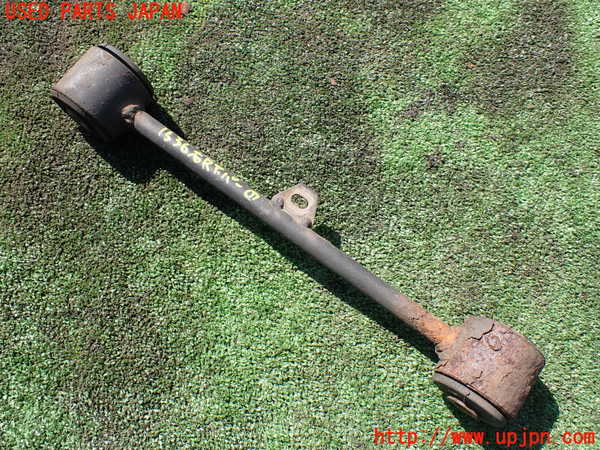 5UPJ-15365146]ハイラックスサーフ(VZN185W)右リアアッパーアーム1 中古_m0001.jpg