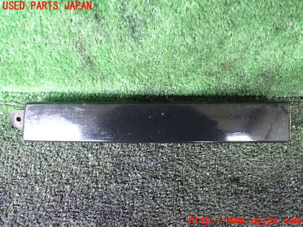 5UPJ-15381140]ハイラックスサーフ(RZN185W)右ヘッドライトリム 中古_m0001.jpg