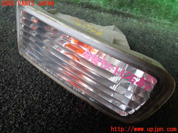 1UPJ-15381160]ハイラックスサーフ(RZN185W)右ウィンカーレンズ 中古_m0002.jpg