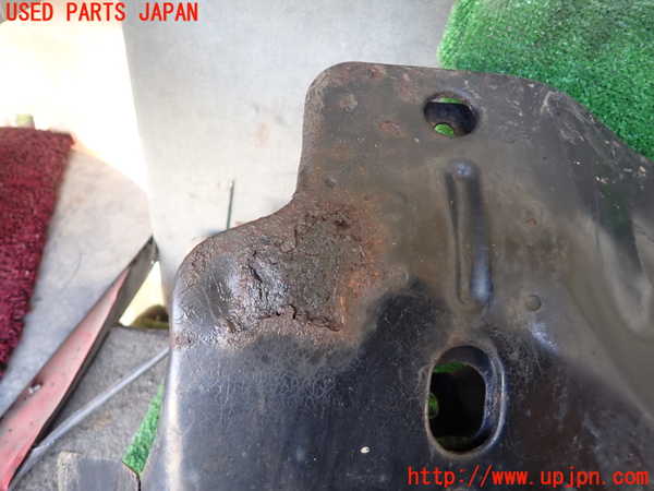 5UPJ-15381721]ハイラックスサーフ(RZN185W)アンダーカバー1 中古_m0002.jpg