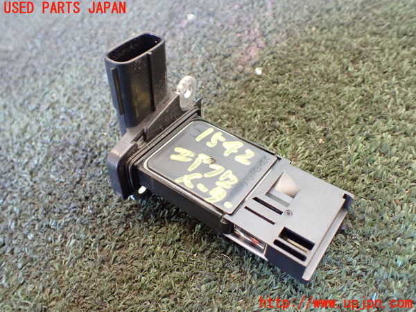 5UPJ-15426320]ハイラックスサーフ(TRN215W)エアフロメーター 中古_m0002.jpg