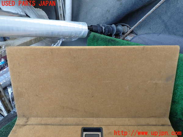 1UPJ-15437771]マセラティ・クアトロポルテ(MQP)ラゲッジトレイ1 中古_m0002.jpg