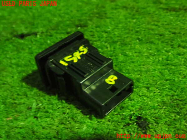 5UPJ-15456313]エスティマハイブリッド(AHR20W)スイッチ8 (AC100V) 中古_m0004.jpg