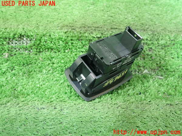 5UPJ-15466245]BMW 335i クーペ(KG35 E92)左パワーウィンドウスイッチ 中古_m0002.jpg