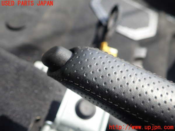 5UPJ-15467550]BMW 335i クーペ(KG35 E92)サイドブレーキレバー 中古_m0002.jpg