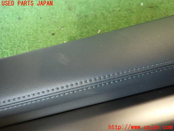 5UPJ-15487691]CX-5(KF2P)内装トリム類1 中古_m0002.jpg