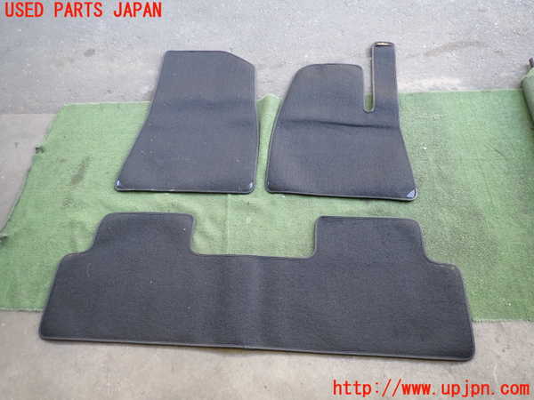 5UPJ-15497800]テスラ・モデル 3(3L23P)フロアマット 中古_m0002.jpg